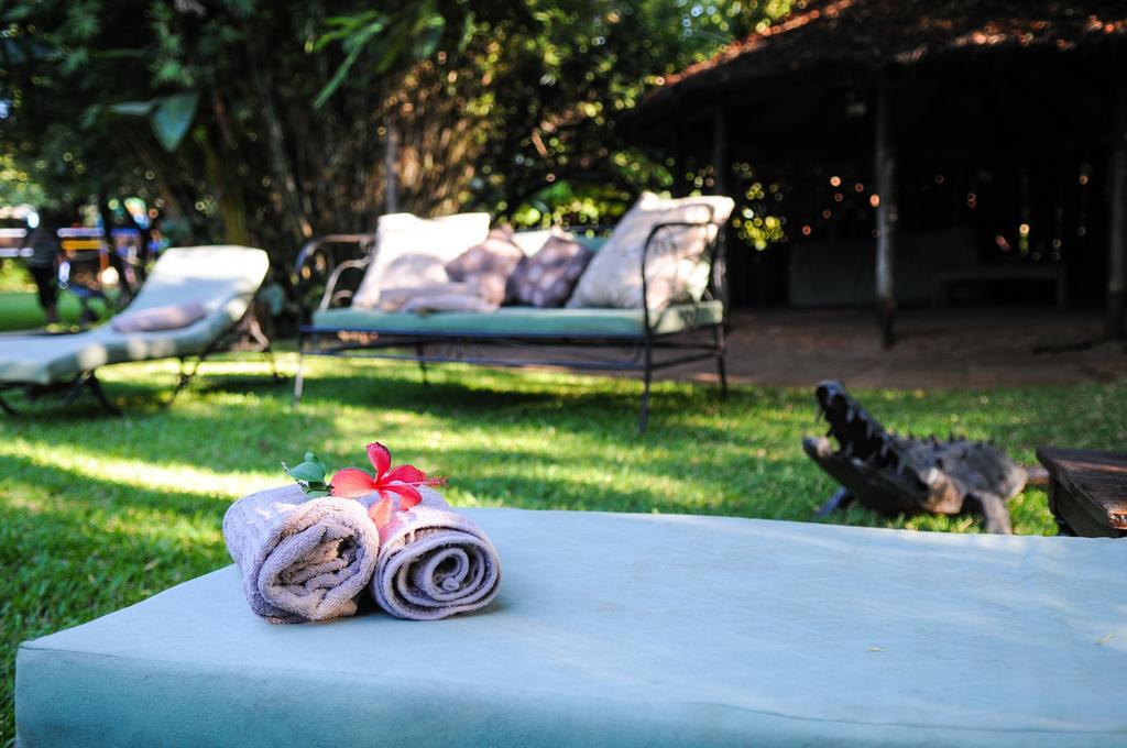 Zigzag Town Lodge Livingstone Buitenkant foto