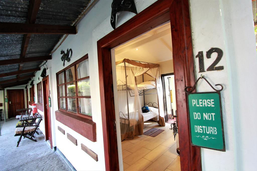 Zigzag Town Lodge Livingstone Buitenkant foto
